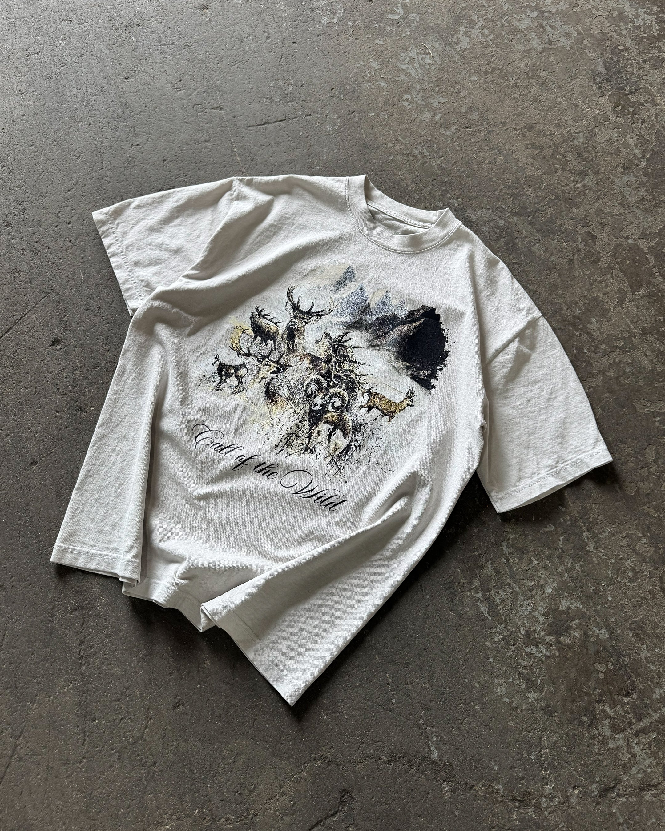 call of the wild heavyweight tee
