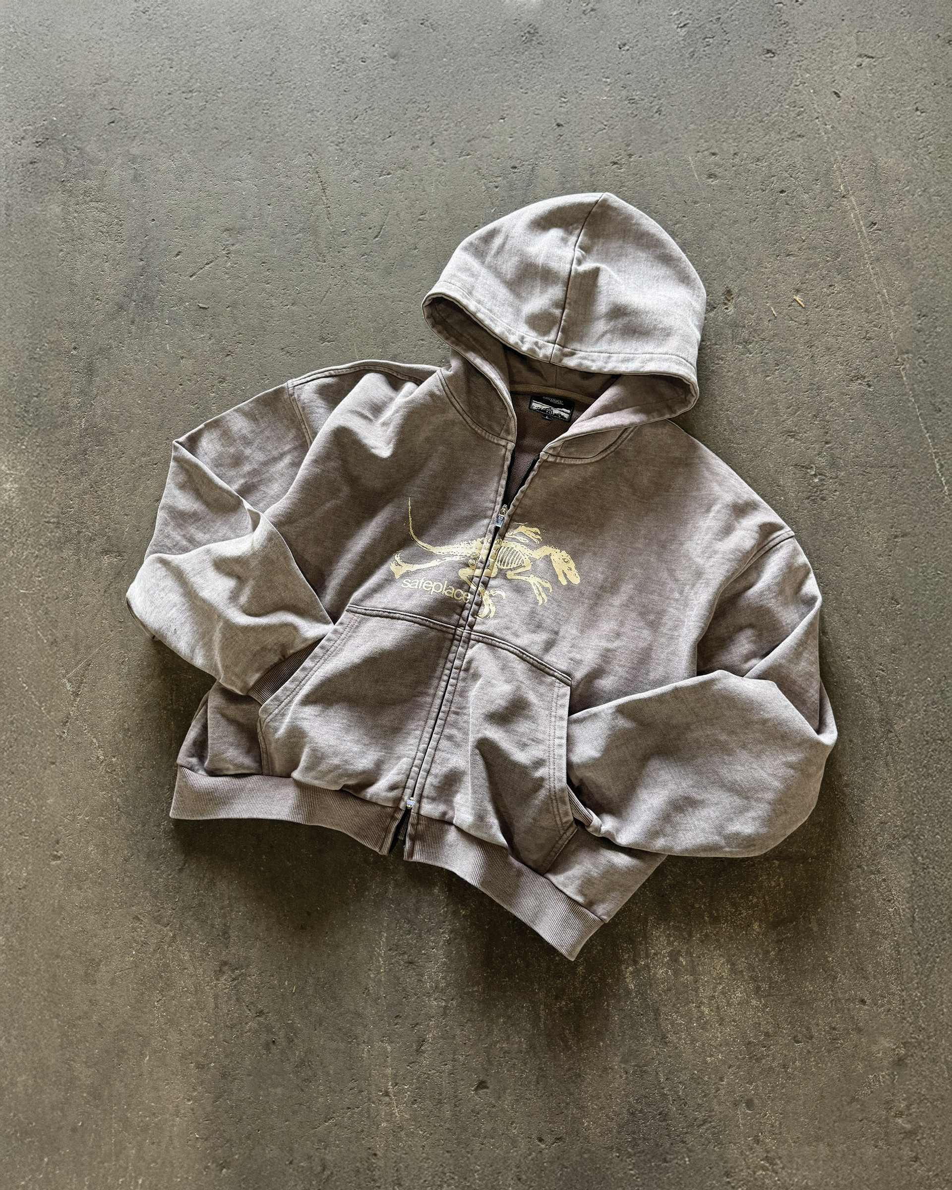 jurassic zip-up [brown] – Safeplace NY
