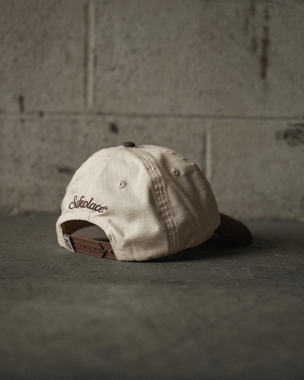 forward motion golf hat [wafer]