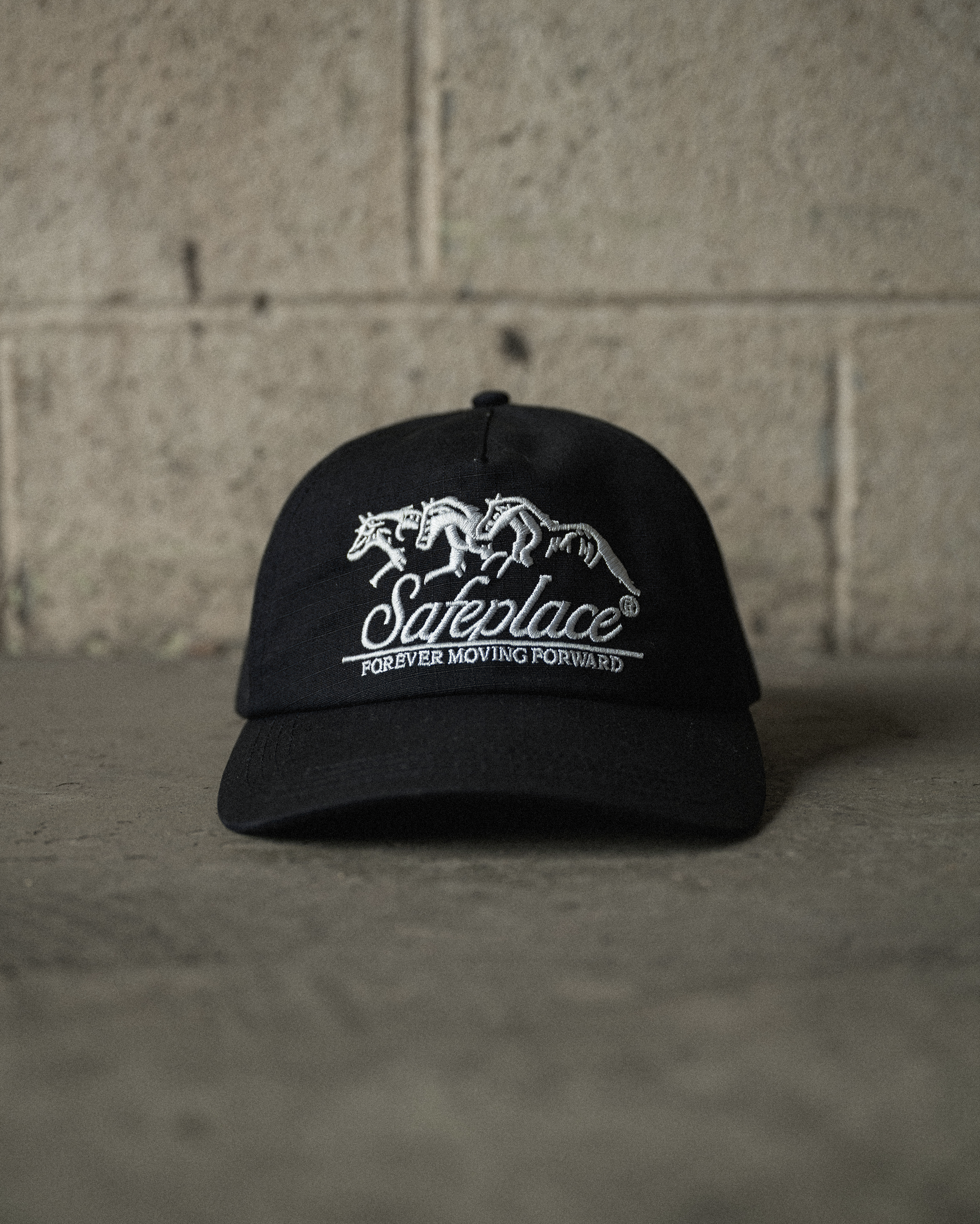 forward motion golf hat [black]