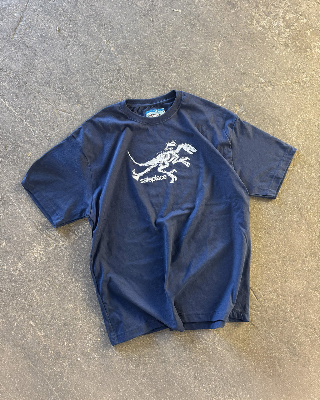 jurassic classic tee (white print)