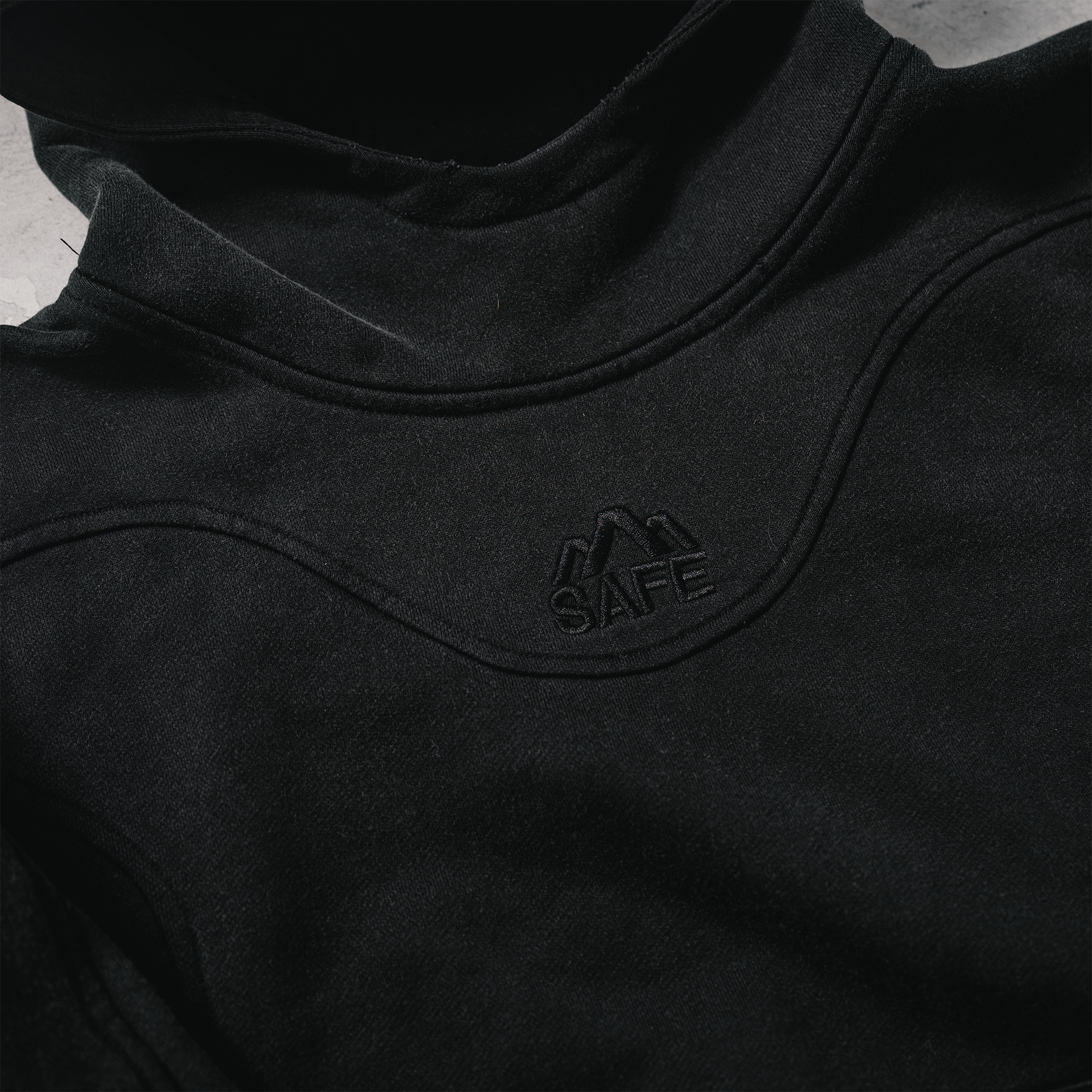 energy hoodie [obsidian]