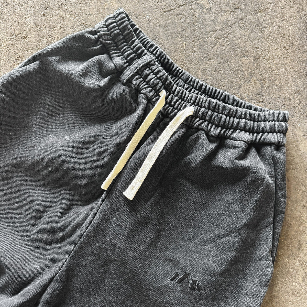 durabuilt sweatpants
